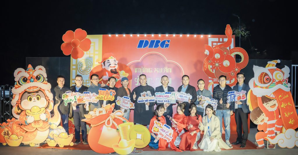 The Vietnam DBG Spring Festival Gala is full of excitement! 1 1 1024x534 - The Vietnam DBG Spring Festival Gala is full of excitement!